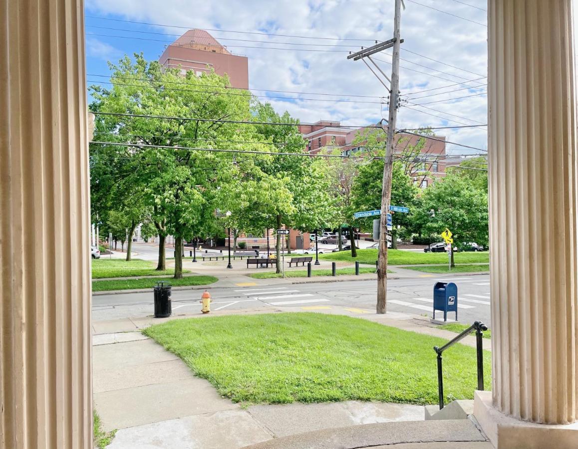 The Warhola Bloomfield By Luxe Pgh Leilighet Pittsburgh Eksteriør bilde